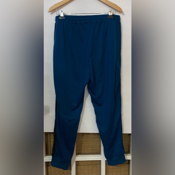 LuLaRoe Jax Relaxed Fit Jogger Pants - Picture 2 of 5